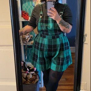 Moscloth x collectif pinafore shorts